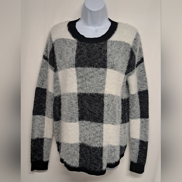 Lord & Taylor Sweaters - Designer Lab Lord & Taylor S Colorblock Sweater Long Sleeve Stretch Knit